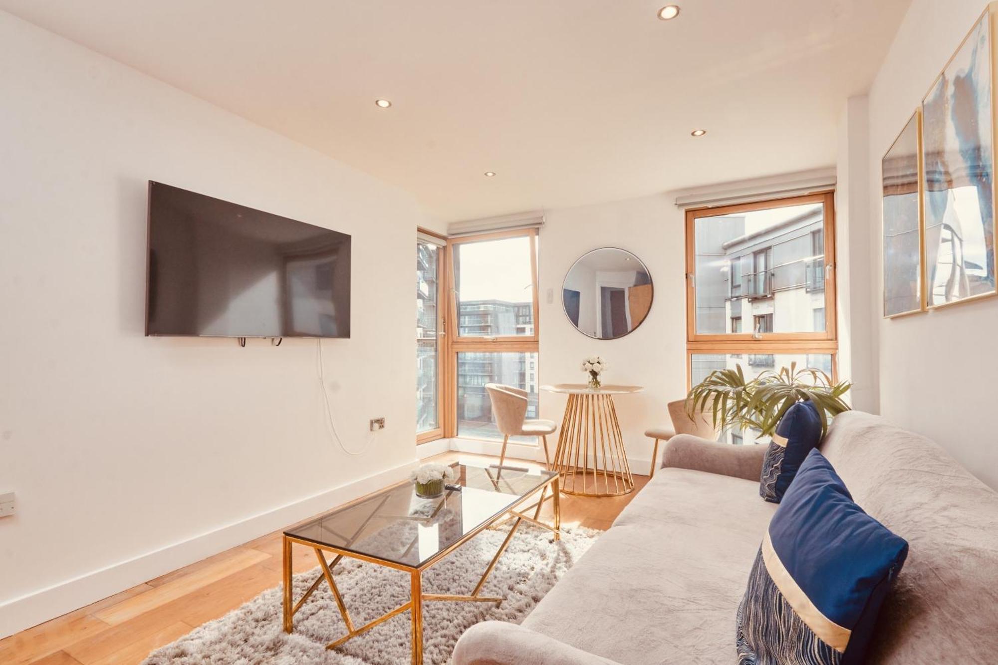 Central Leeds Dock Apt&Free Secure Parking! ภายนอก รูปภาพ